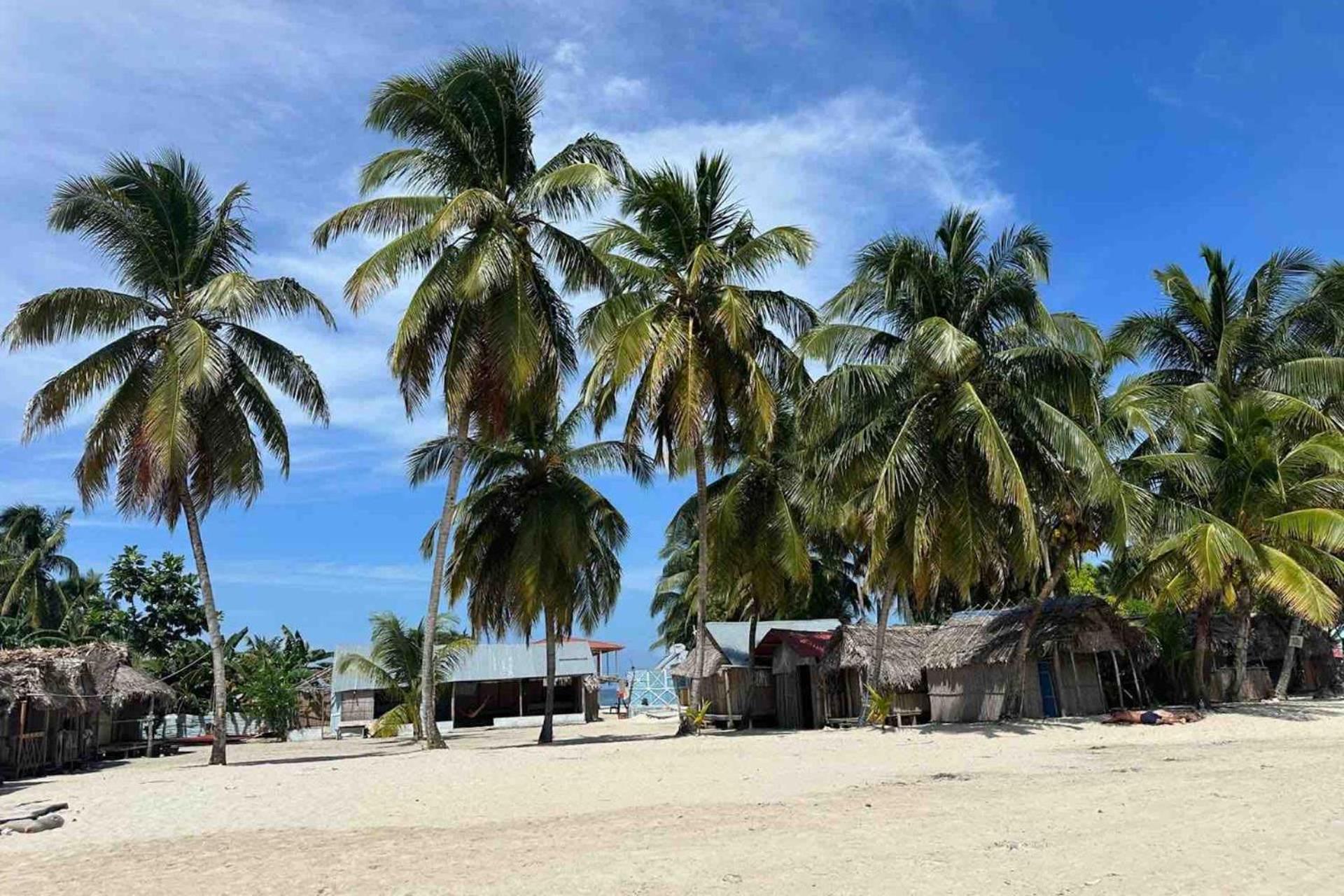 San Blas Islands - Private Cabin Over-The-Ocean Including Meals Mandinga Número Uno Екстериор снимка