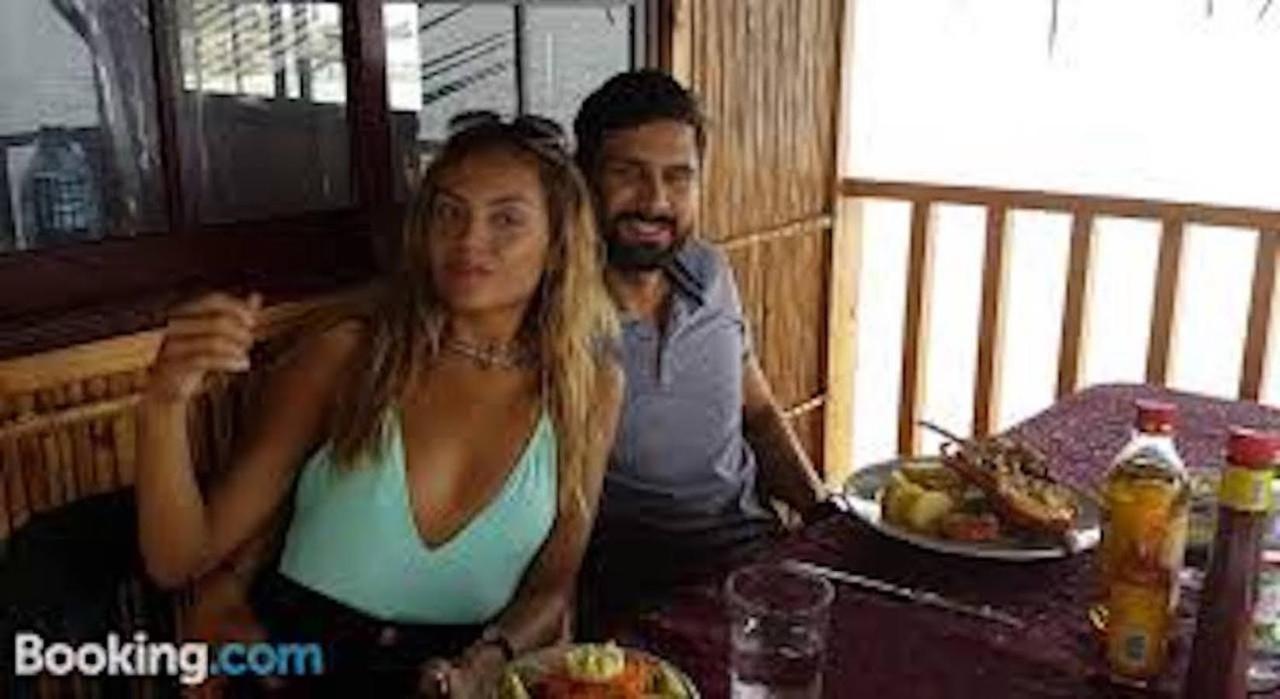 San Blas Islands - Private Cabin Over-The-Ocean Including Meals Mandinga Número Uno Екстериор снимка
