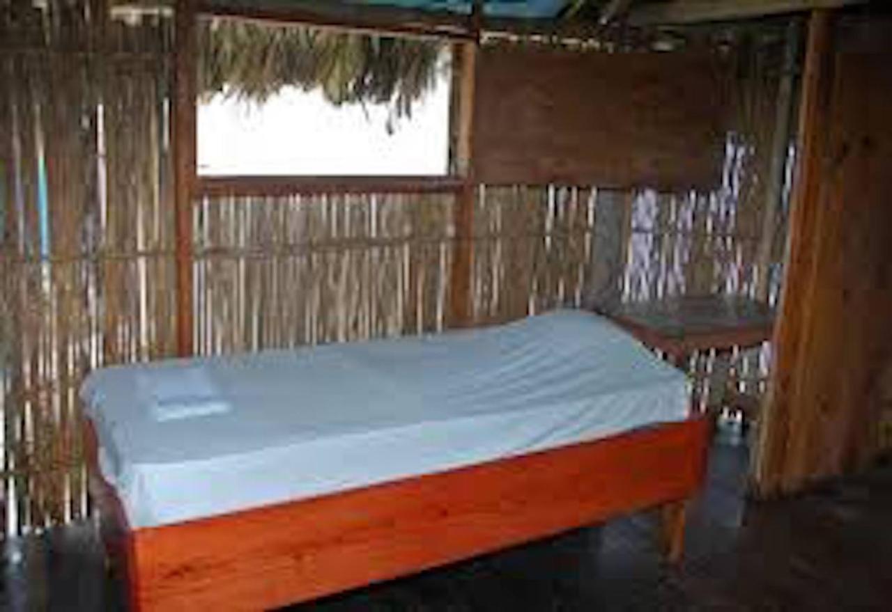 San Blas Islands - Private Cabin Over-The-Ocean Including Meals Mandinga Número Uno Екстериор снимка